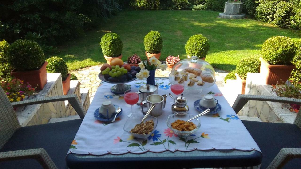 B&B La Villa Mediterranea Passirano Bagian luar foto